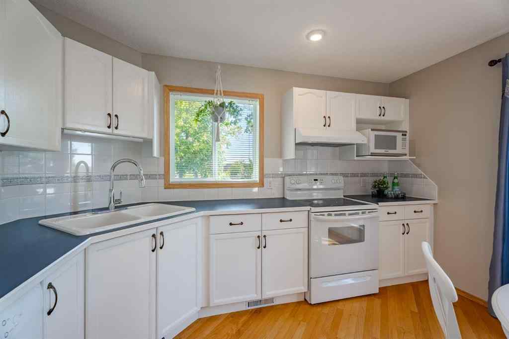 MLS® A2251544 - Unit #16 900 Allen Street SE in Airdrie Meadows Airdrie, Residential