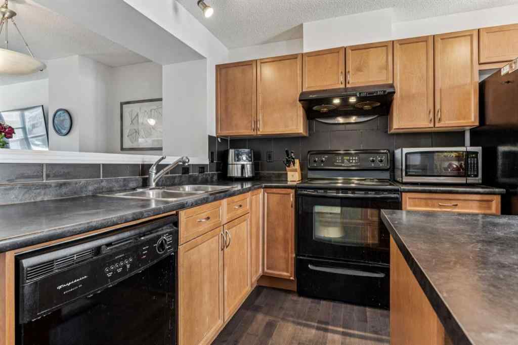MLS® A2251545 - 3096 New Brighton Gardens SE in New Brighton Calgary, Residential