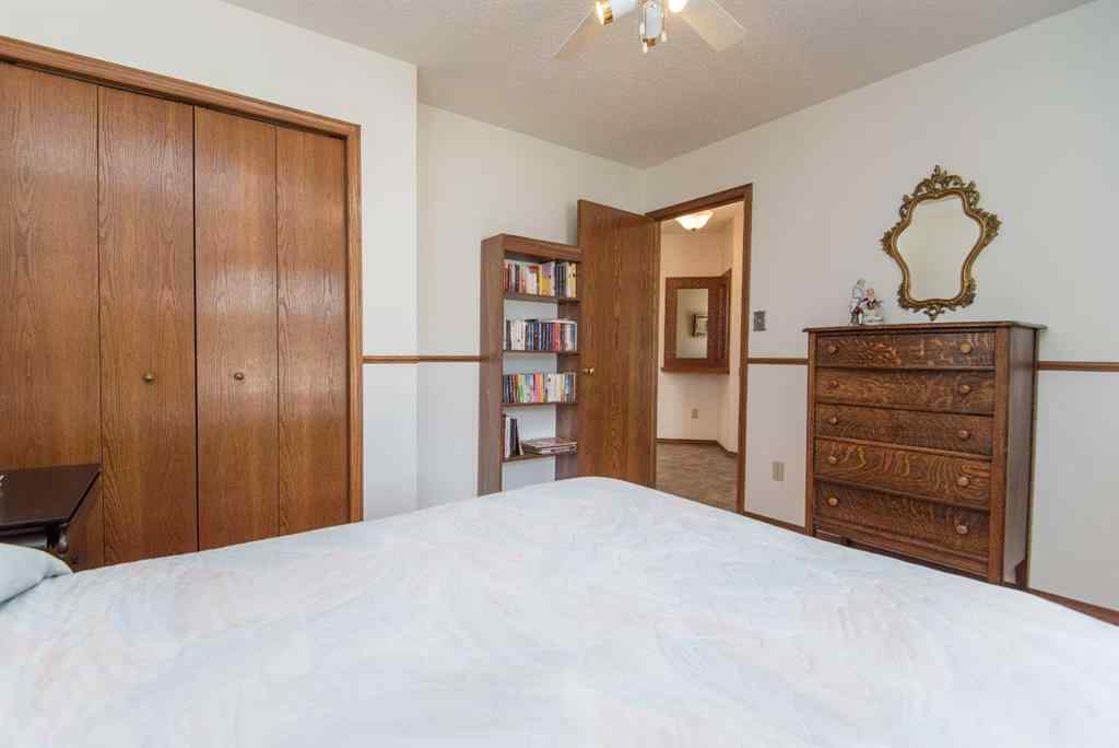 MLS® A2251546 - 86 Dobler Avenue  in Deer Park Village Red Deer, Residential