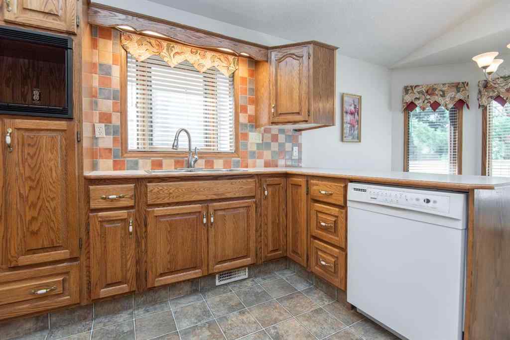 MLS® A2251546 - 86 Dobler Avenue  in Deer Park Village Red Deer, Residential