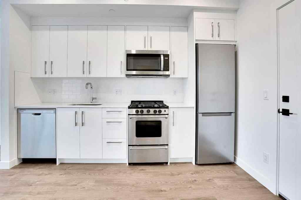 MLS® A2251548 - Unit #744 110 18A Street NW in West Hillhurst Calgary, Residential