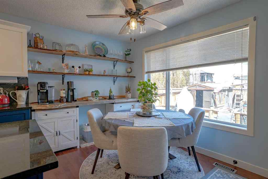 MLS® A2251549 - 2858 Chinook Winds Drive SW in Prairie Springs Airdrie, Residential