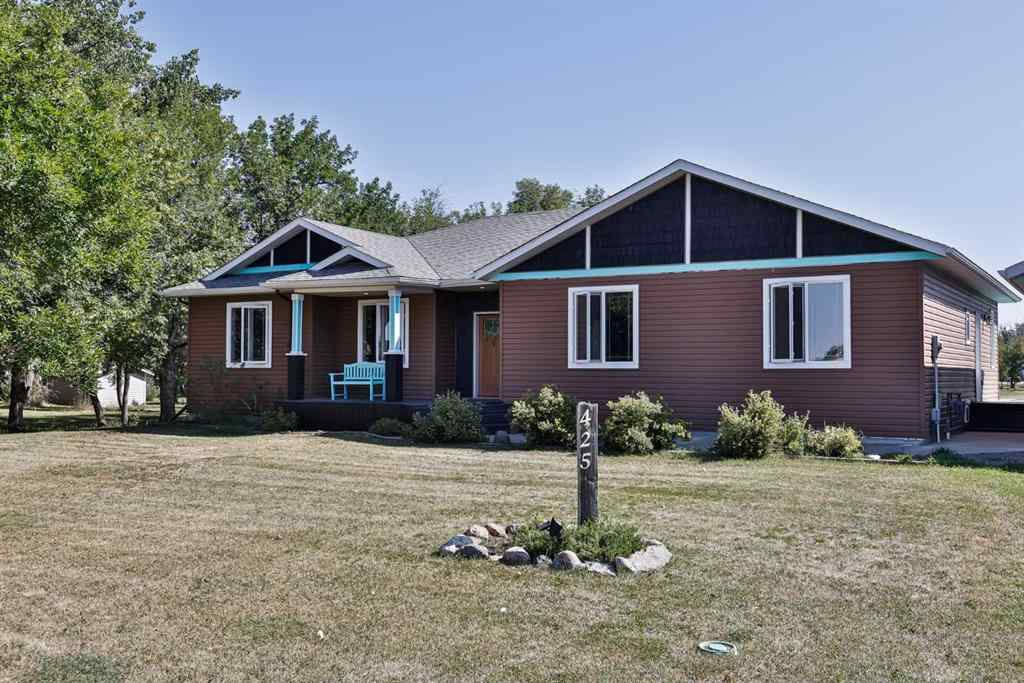 MLS® A2251553 - 425 N 100 W   in NONE Raymond, Residential