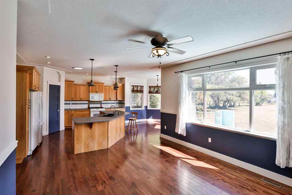 MLS® A2251553 - 425 N 100 W   in NONE Raymond, Residential