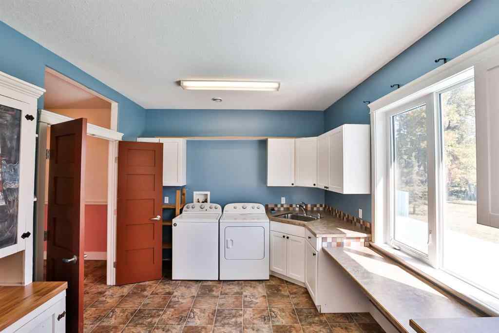 MLS® A2251553 - 425 N 100 W   in NONE Raymond, Residential