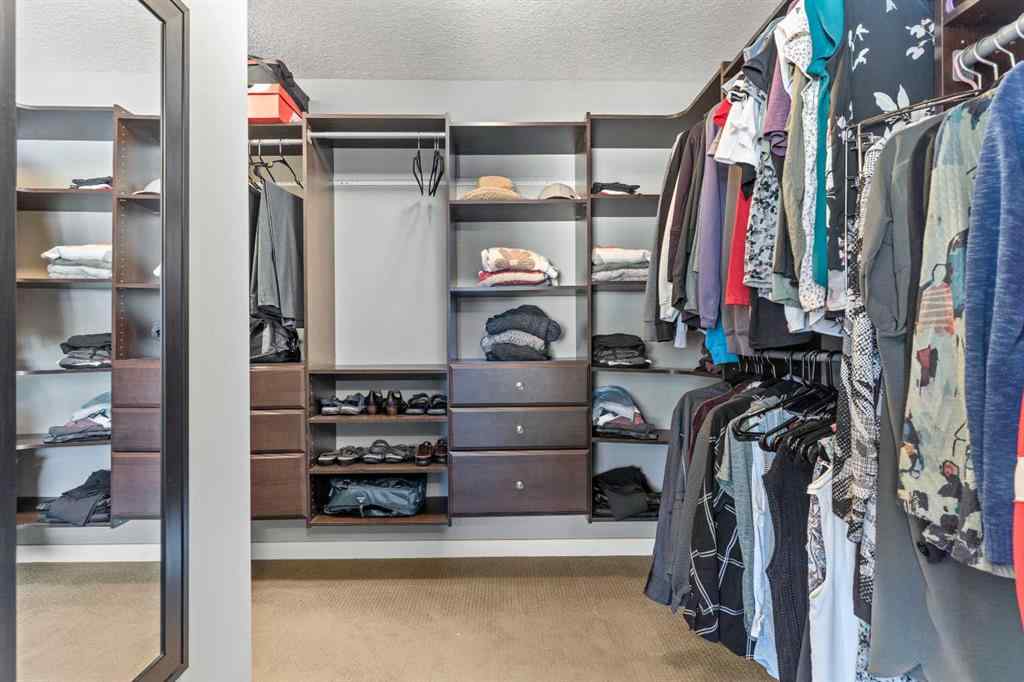 MLS® A2251558 - 243 Mahogany Landing SE in Mahogany Calgary, Residential