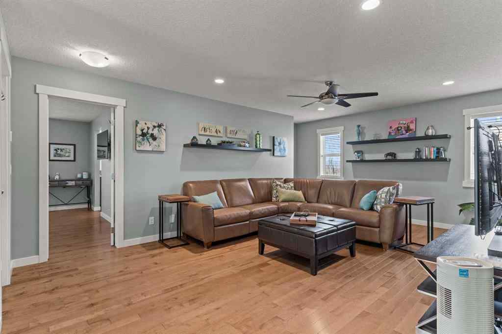 MLS® A2251558 - 243 Mahogany Landing SE in Mahogany Calgary, Residential