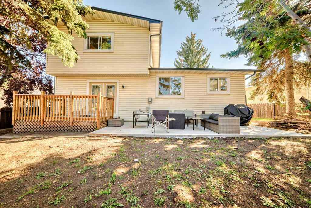 MLS® A2251564 - 19 Templeridge Place NE in Temple Calgary, Residential