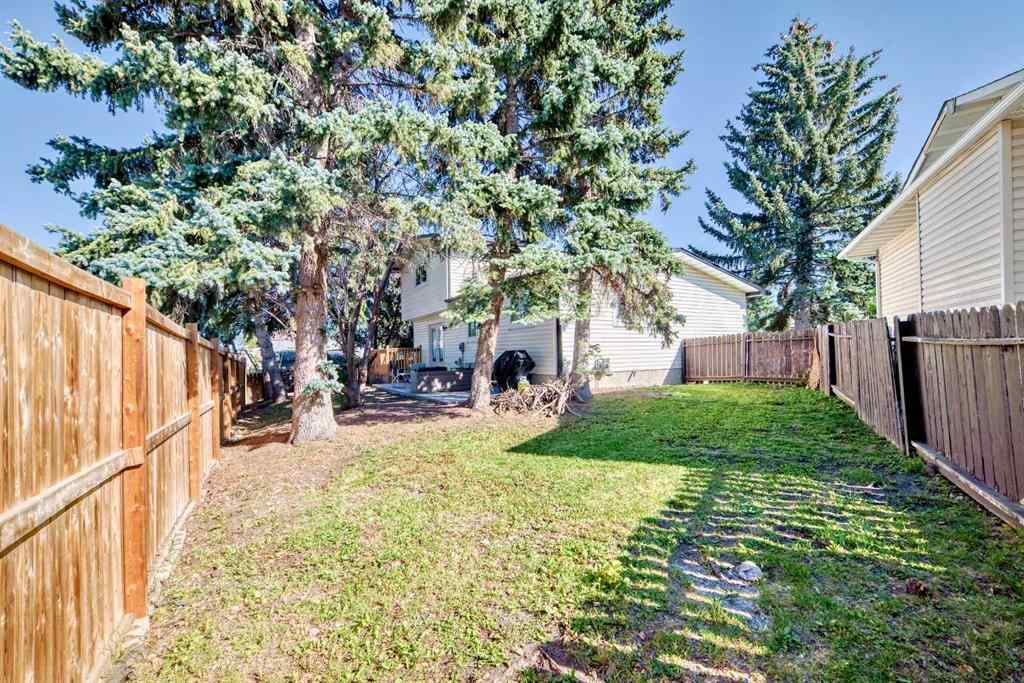 MLS® A2251564 - 19 Templeridge Place NE in Temple Calgary, Residential
