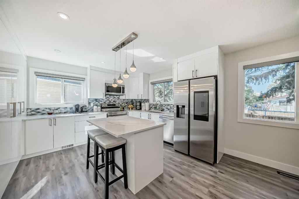 MLS® A2251564 - 19 Templeridge Place NE in Temple Calgary, Residential