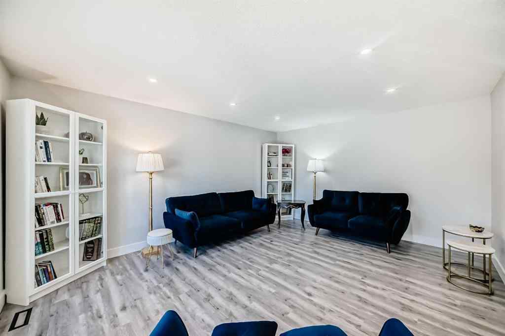 MLS® A2251564 - 19 Templeridge Place NE in Temple Calgary, Residential