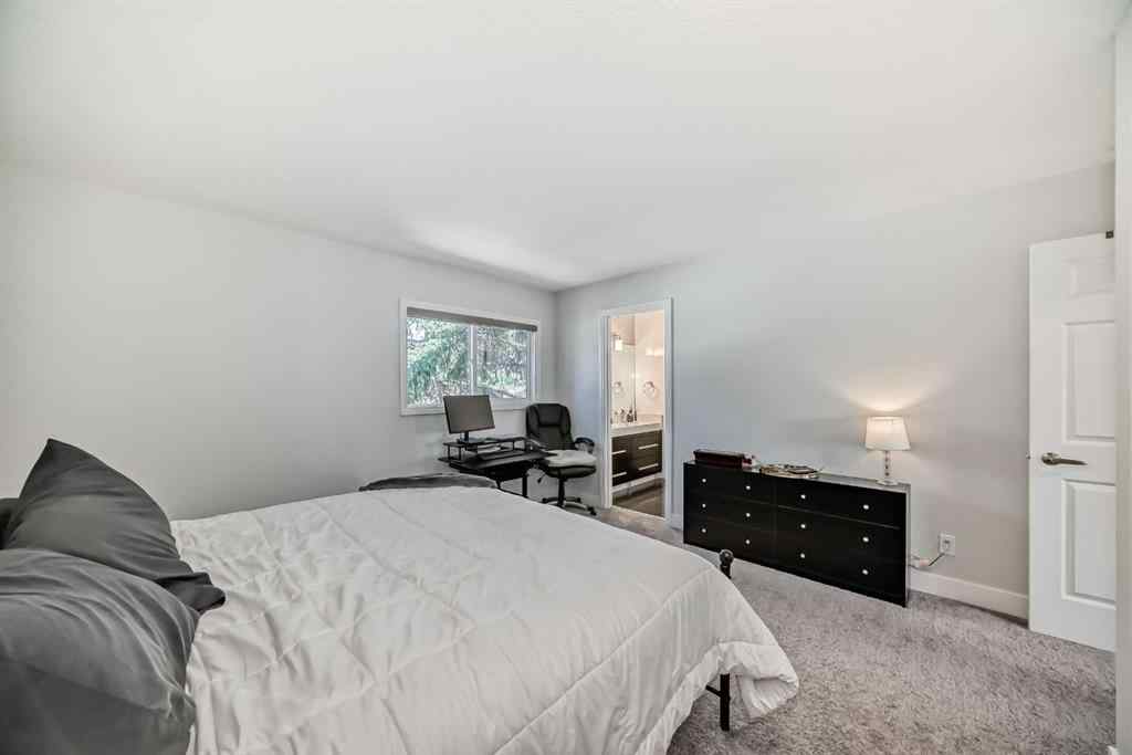MLS® A2251564 - 19 Templeridge Place NE in Temple Calgary, Residential
