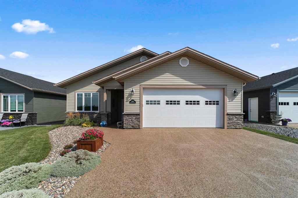 MLS® A2251566 - 3929 49 Street  in Creekview Camrose, Residential