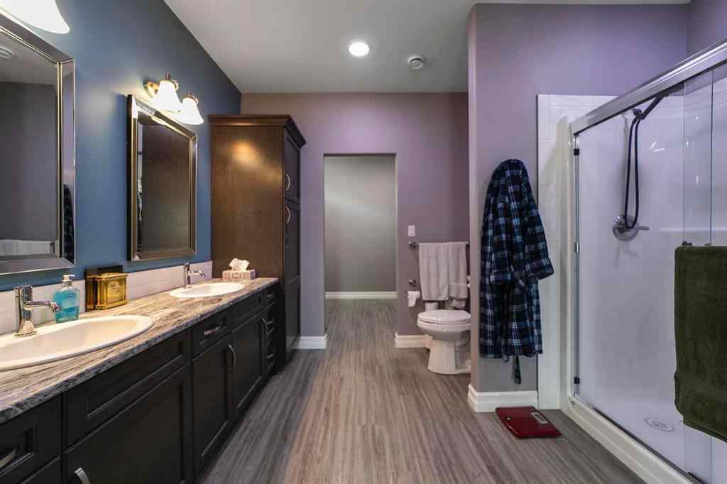 MLS® A2251566 - 3929 49 Street  in Creekview Camrose, Residential