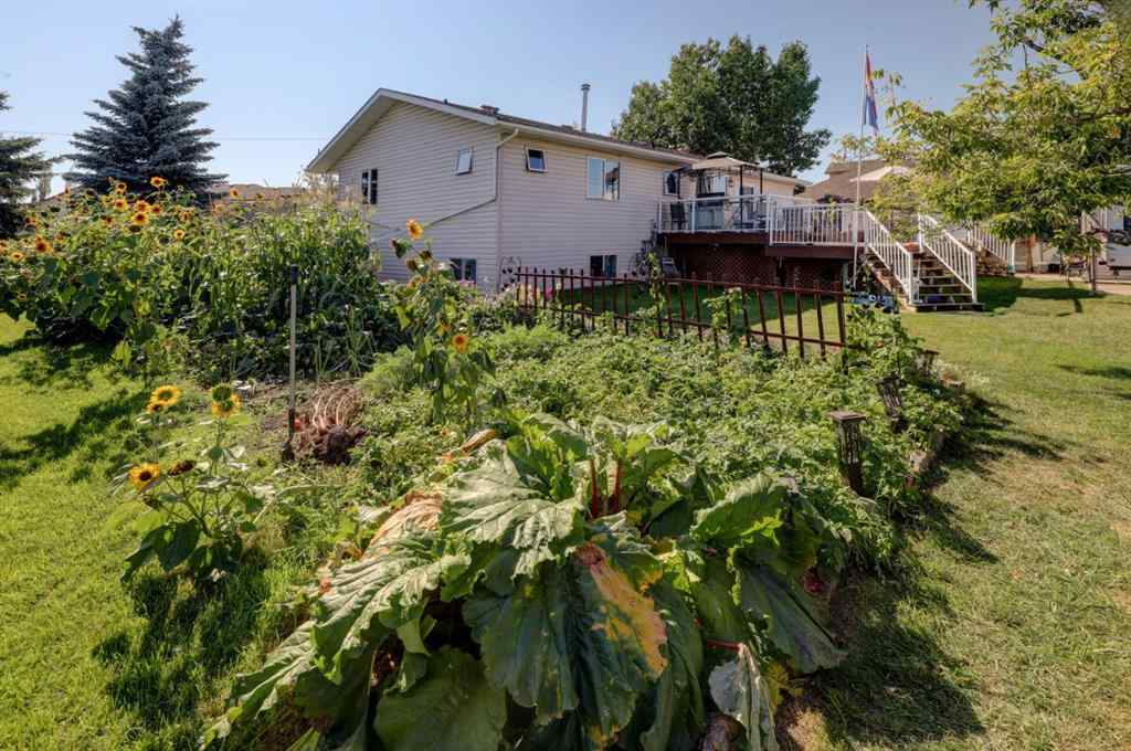 MLS® A2251570 - 426 9 Street  in NONE Beiseker, Residential