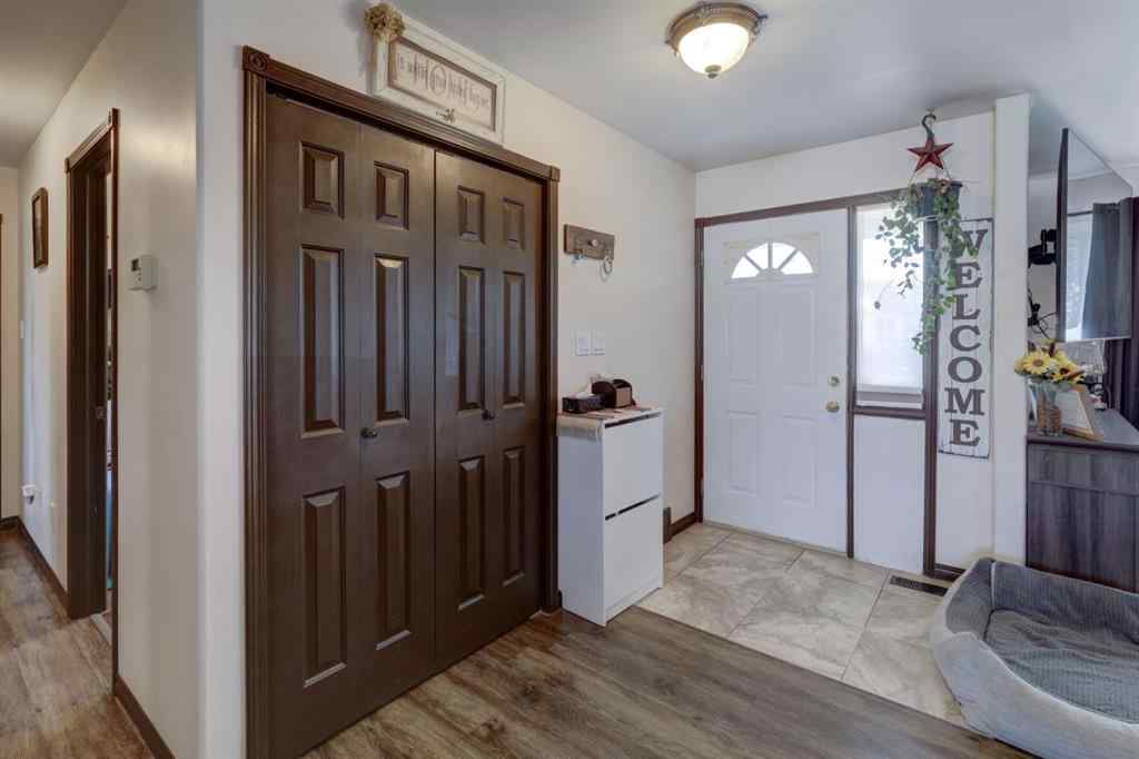 MLS® A2251570 - 426 9 Street  in NONE Beiseker, Residential
