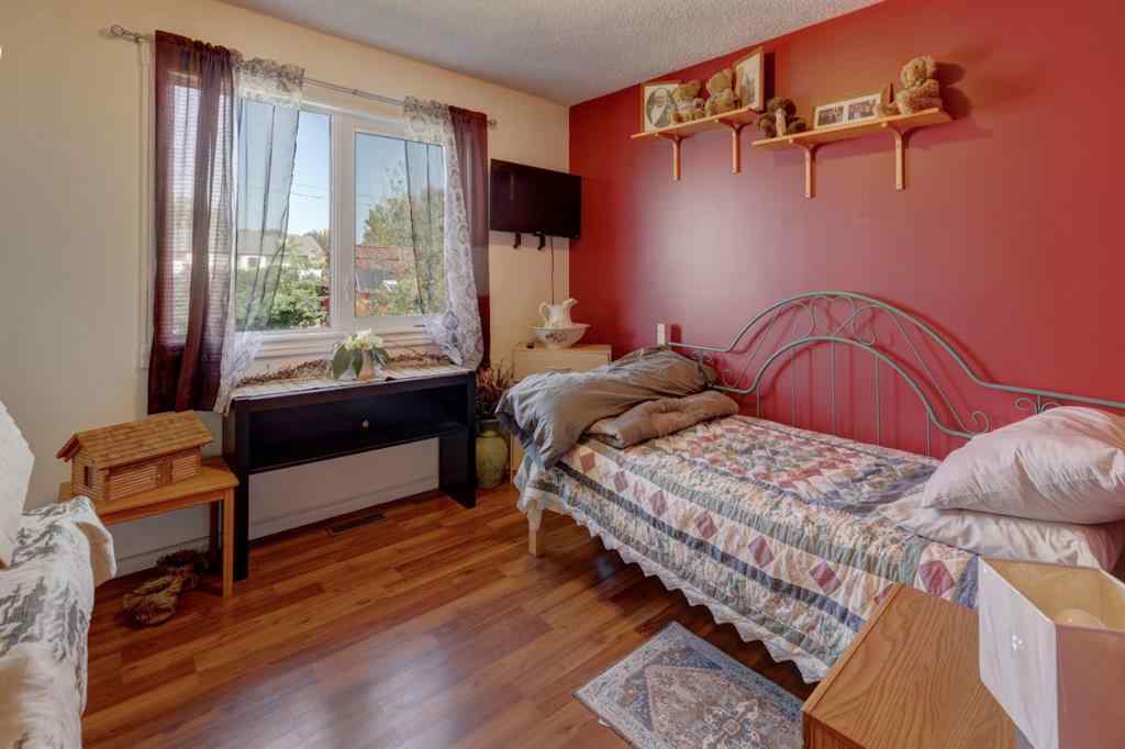 MLS® A2251570 - 426 9 Street  in NONE Beiseker, Residential