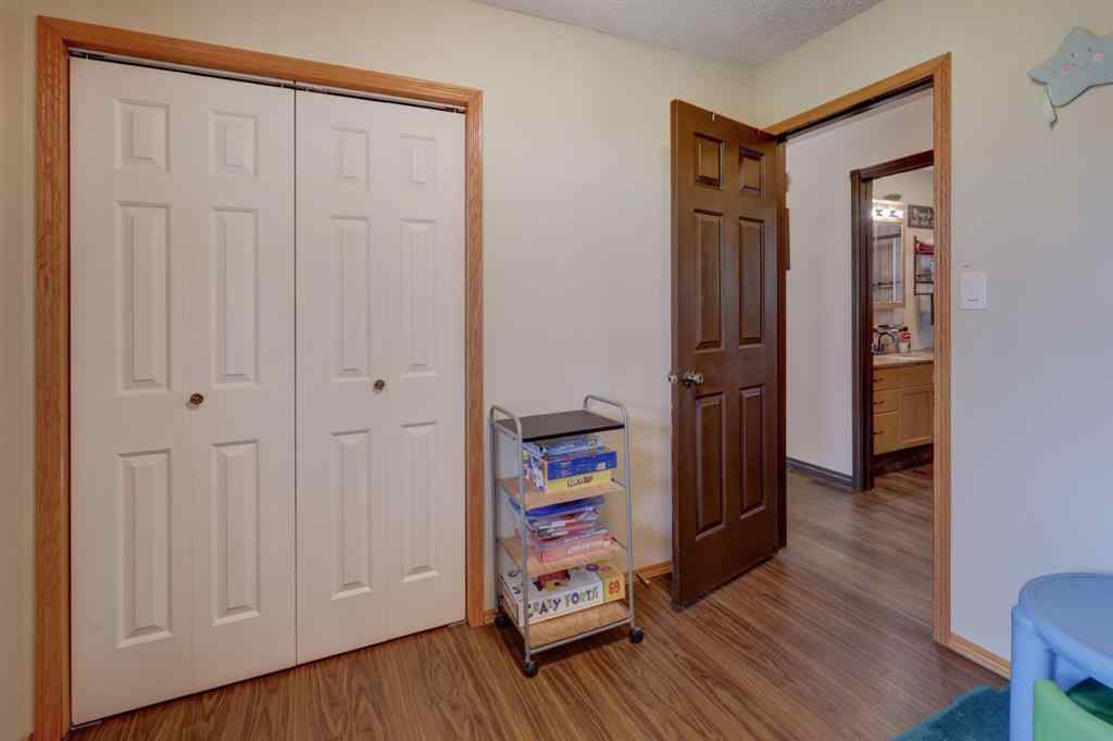 MLS® A2251570 - 426 9 Street  in NONE Beiseker, Residential