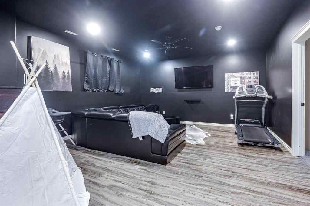 MLS® A2251573 - 4936 Aspen Lake Boulevard  in Aspen Lake Blackfalds, Residential