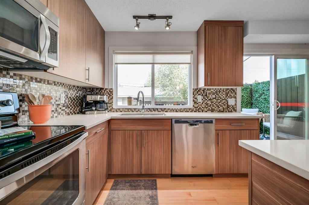 MLS® A2251576 - 836B 68 Avenue SW in Kingsland Calgary, Residential
