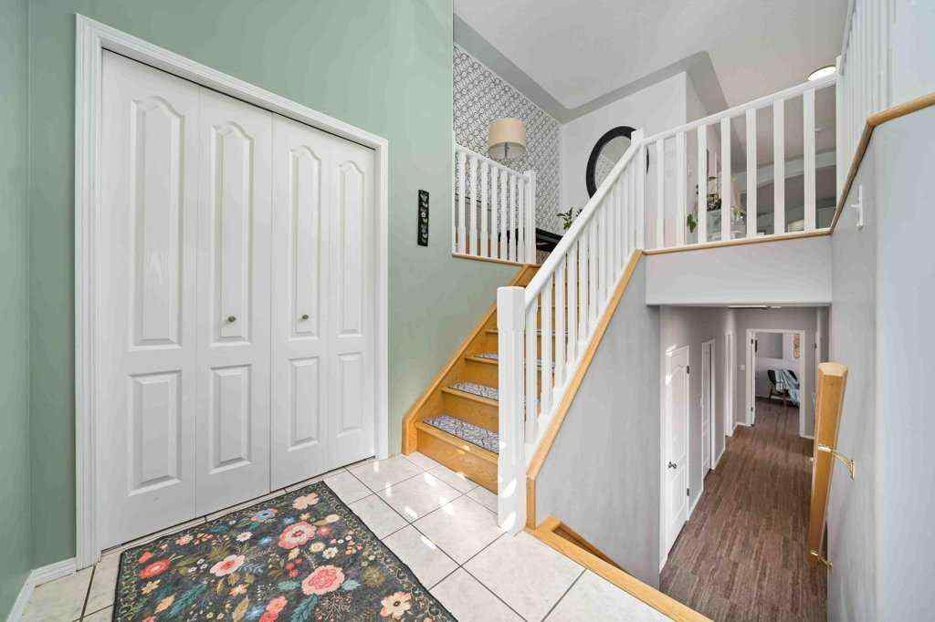 MLS® A2251578 - 2370 Hatcher Drive NE in Northeast Crescent Heights Medicine Hat, Residential