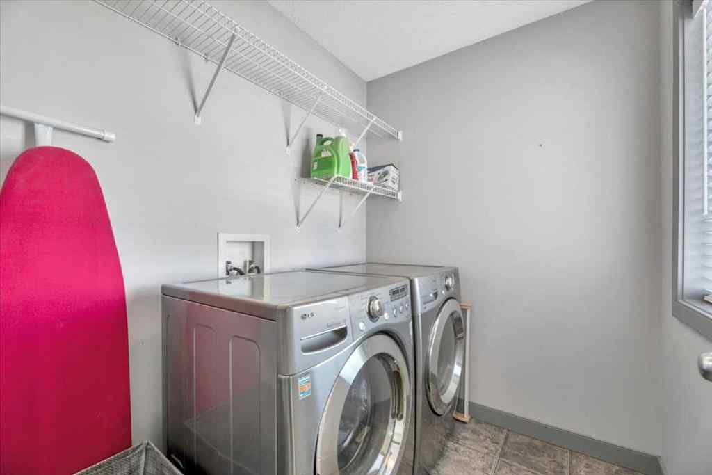 MLS® A2251581 - 156 New Brighton Lane SE in New Brighton Calgary, Residential