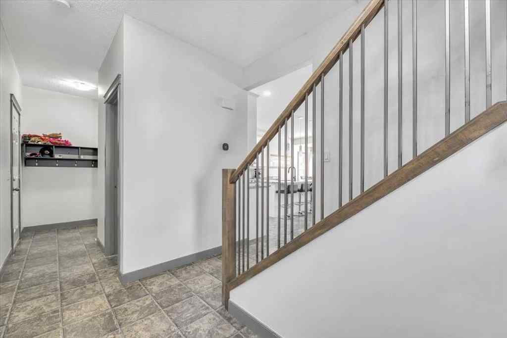 MLS® A2251581 - 156 New Brighton Lane SE in New Brighton Calgary, Residential