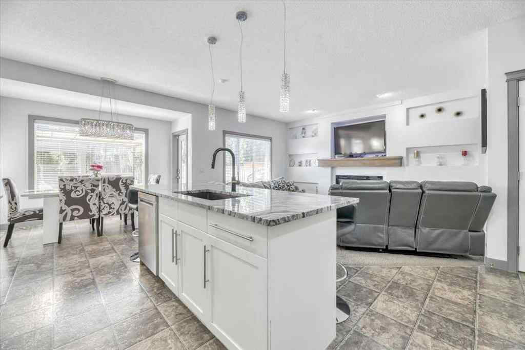 MLS® A2251581 - 156 New Brighton Lane SE in New Brighton Calgary, Residential