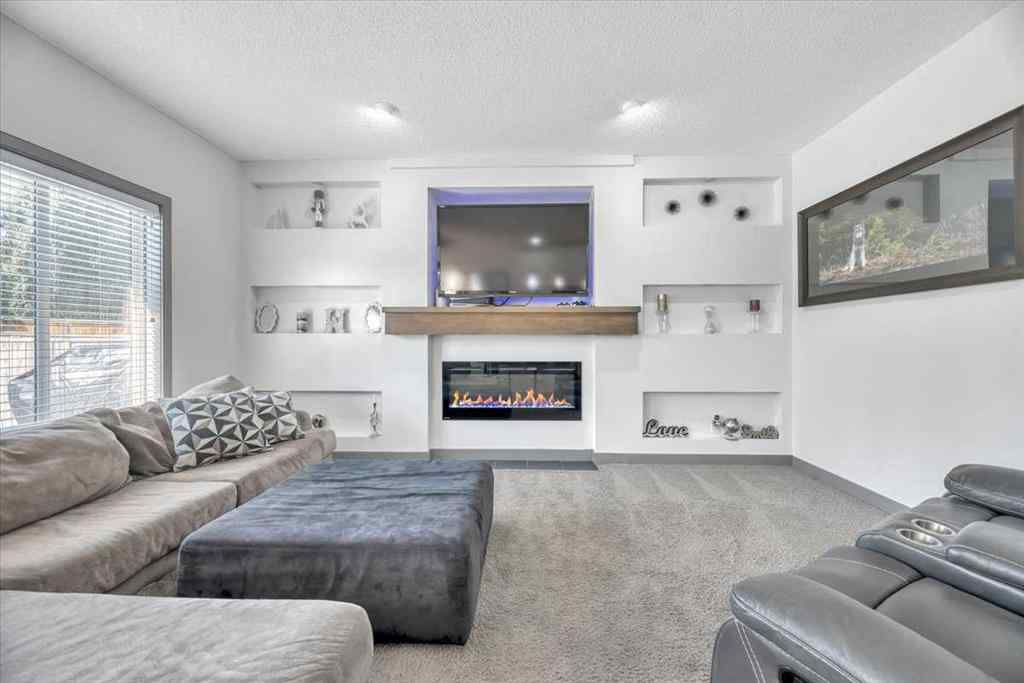 MLS® A2251581 - 156 New Brighton Lane SE in New Brighton Calgary, Residential