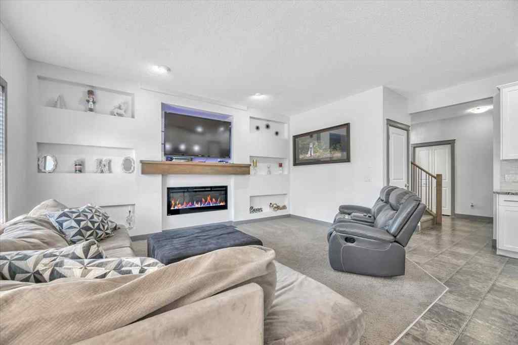 MLS® A2251581 - 156 New Brighton Lane SE in New Brighton Calgary, Residential