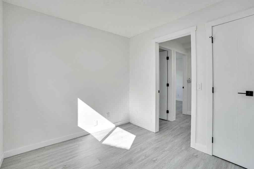 MLS® A2251587 - 60 Whitworth Way NE in Whitehorn Calgary, Residential