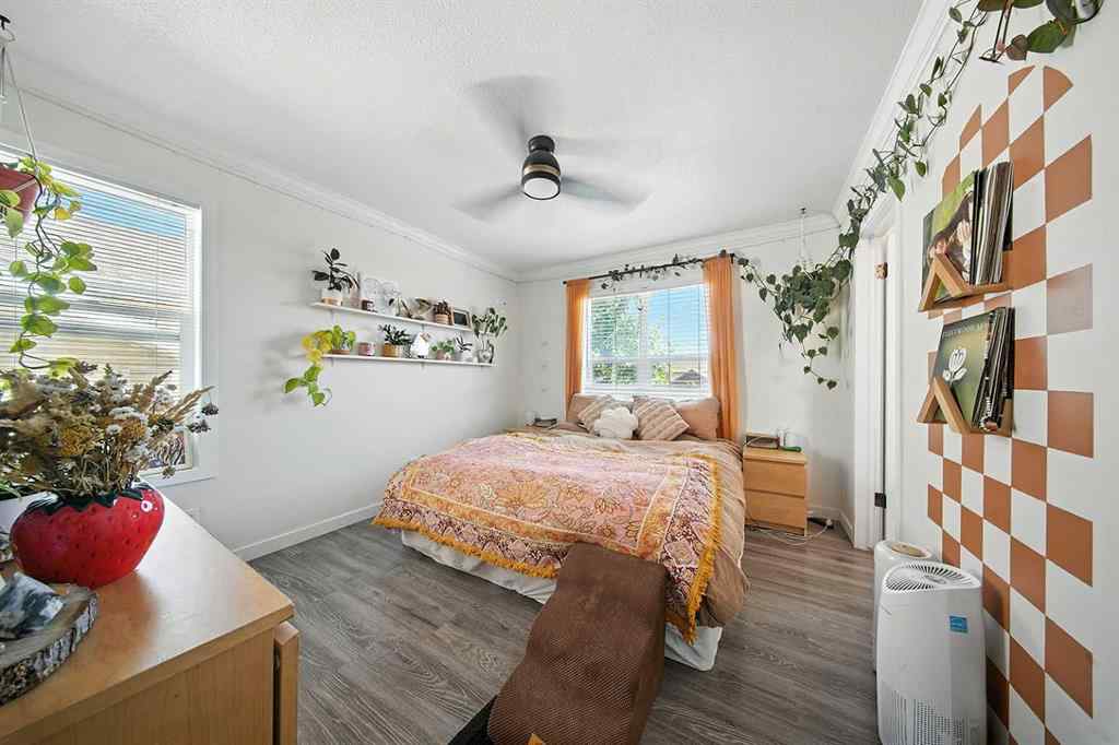 MLS® A2251592 - 4628 45 Street  in Palo Sylvan Lake, Residential