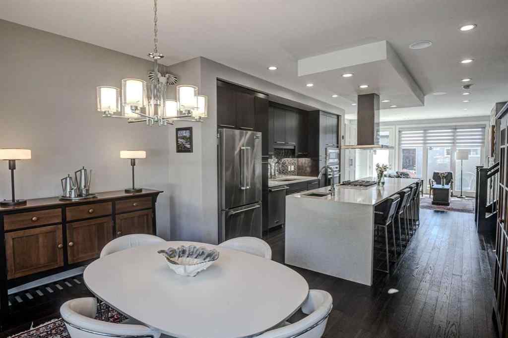 MLS® A2251597 - 1623 Westmount Road NW in Hillhurst Calgary, Residential