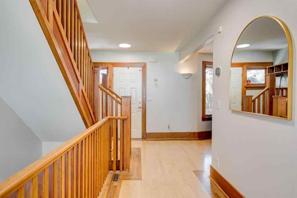 MLS® A2251602 - 1512 33 Avenue SW in South Calgary Calgary, Residential