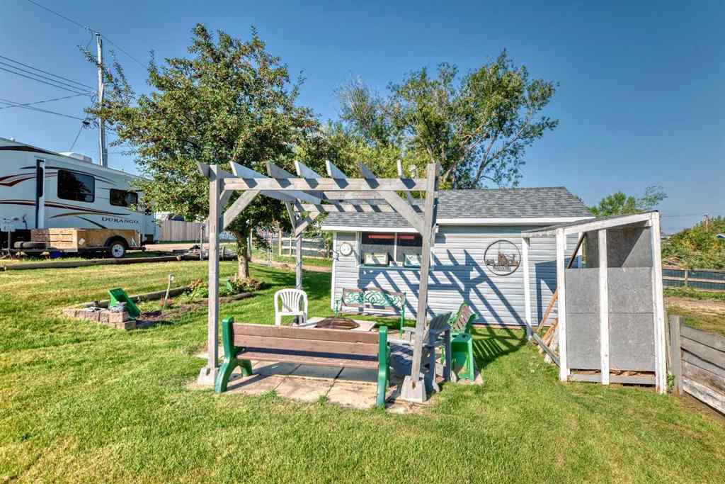 MLS® A2251603 - 4806 43 Street   in Riverside Ponoka, Residential