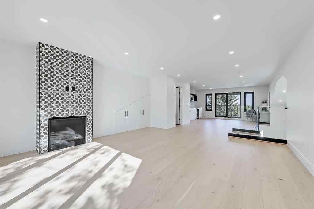 MLS® A2251614 - 2838 34 Street SW in Killarney/Glengarry Calgary, Residential