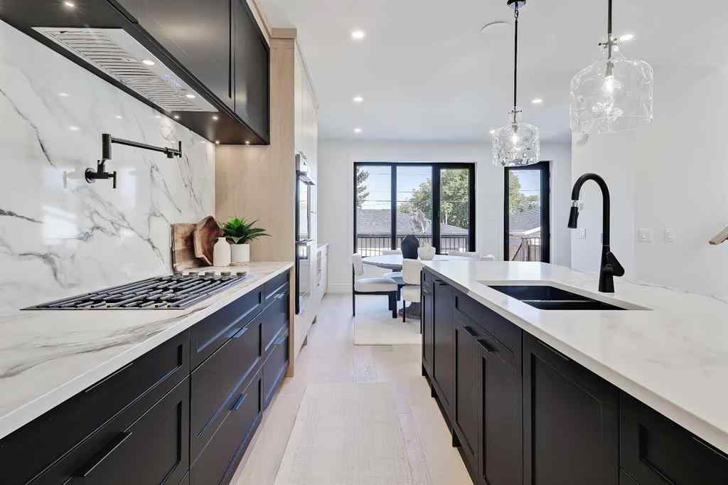 MLS® A2251614 - 2838 34 Street SW in Killarney/Glengarry Calgary, Residential