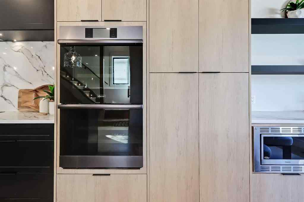 MLS® A2251614 - 2838 34 Street SW in Killarney/Glengarry Calgary, Residential