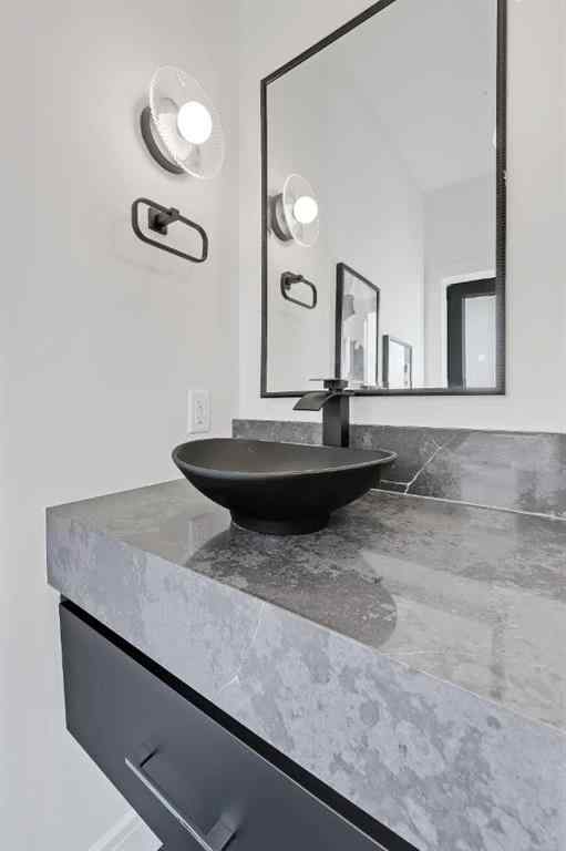 MLS® A2251614 - 2838 34 Street SW in Killarney/Glengarry Calgary, Residential