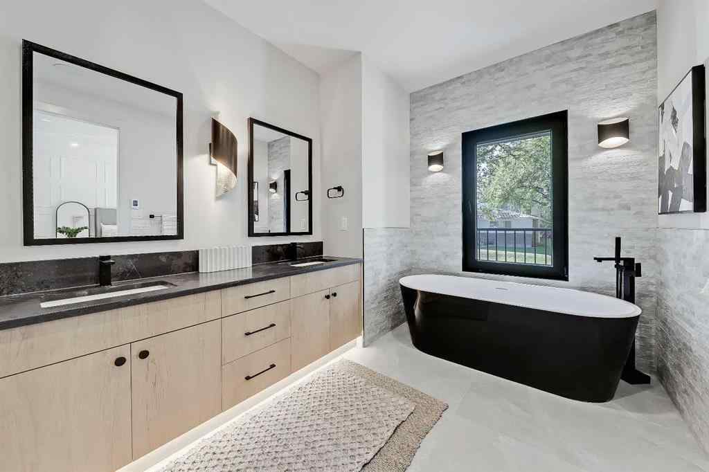 MLS® A2251614 - 2838 34 Street SW in Killarney/Glengarry Calgary, Residential