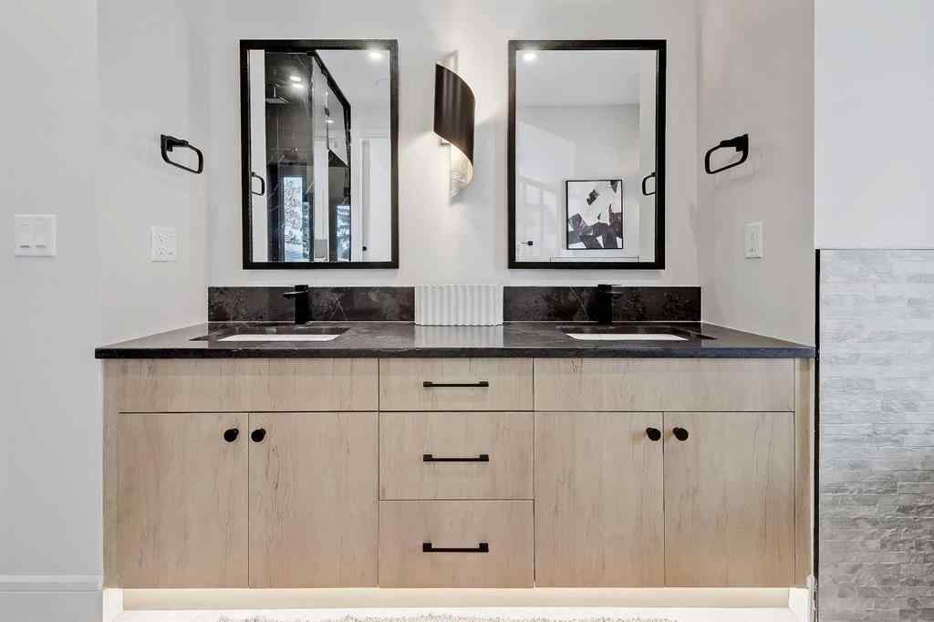 MLS® A2251614 - 2838 34 Street SW in Killarney/Glengarry Calgary, Residential