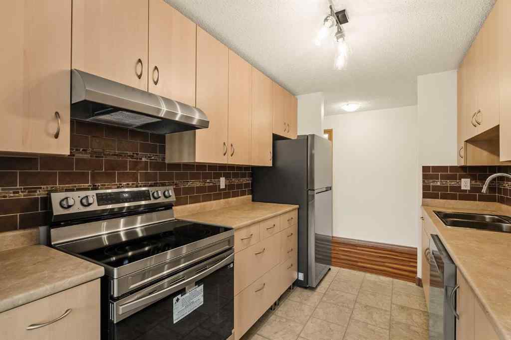 MLS® A2251618 - Unit #3302 80 Glamis Drive SW in Glamorgan Calgary, Residential