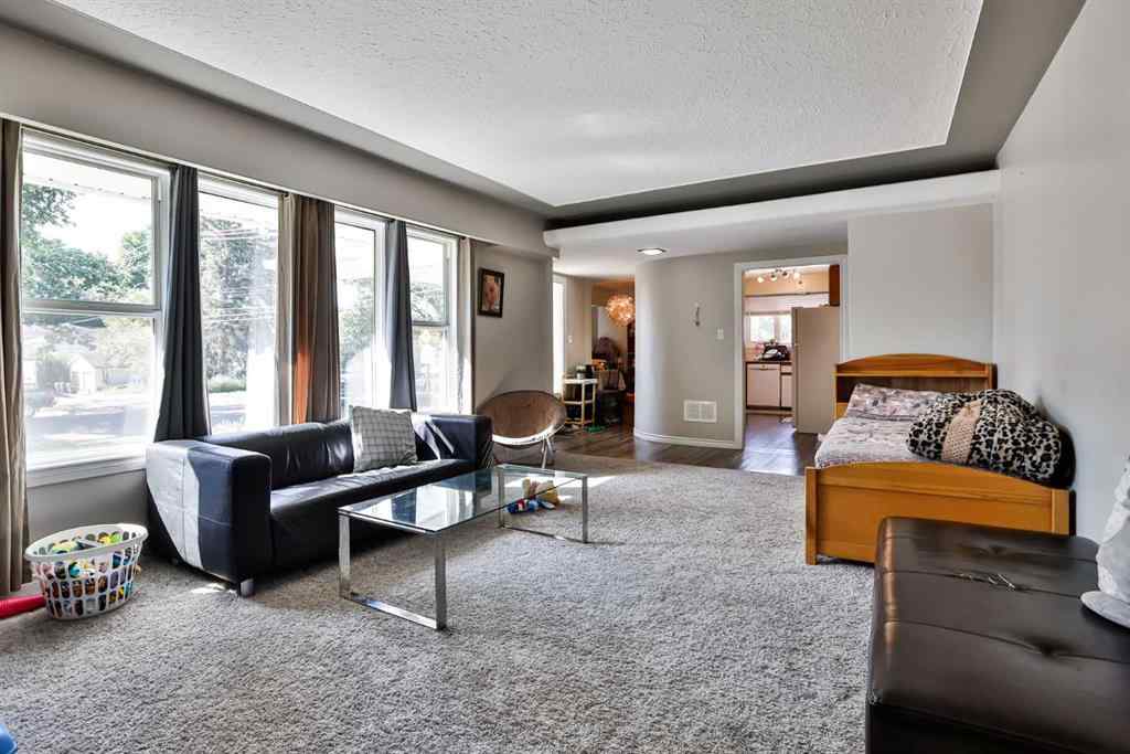 MLS® A2251620 - 515 16 Street S in Victoria Park Lethbridge, Residential