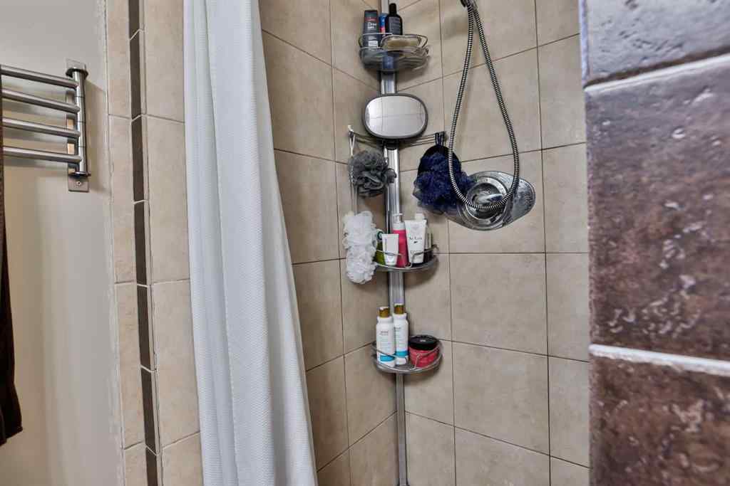 MLS® A2251620 - 515 16 Street S in Victoria Park Lethbridge, Residential