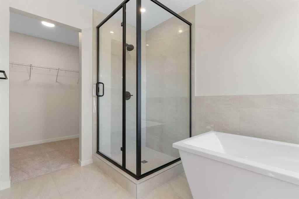 MLS® A2251621 - 266 West Grove Lane SW in West Springs Calgary, Residential