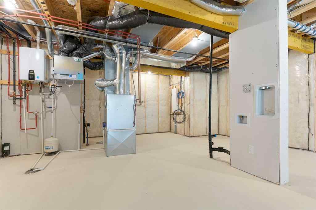 MLS® A2251621 - 266 West Grove Lane SW in West Springs Calgary, Residential