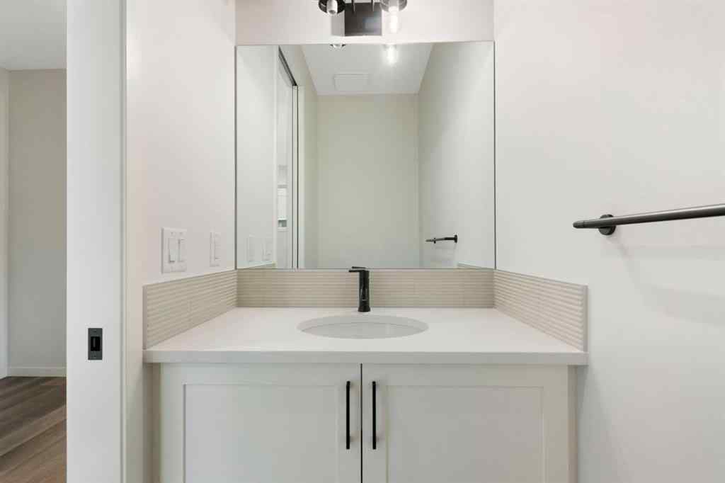 MLS® A2251621 - 266 West Grove Lane SW in West Springs Calgary, Residential