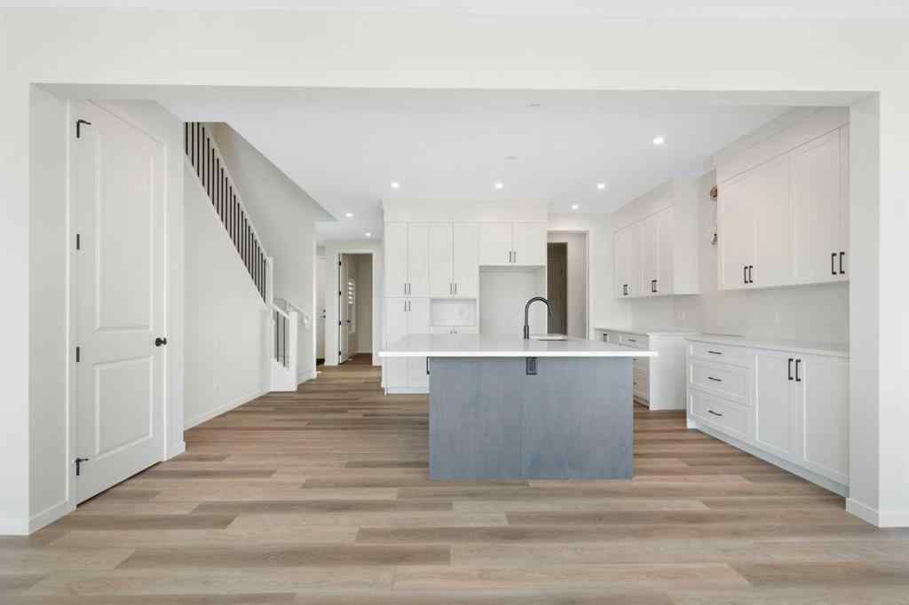 MLS® A2251621 - 266 West Grove Lane SW in West Springs Calgary, Residential
