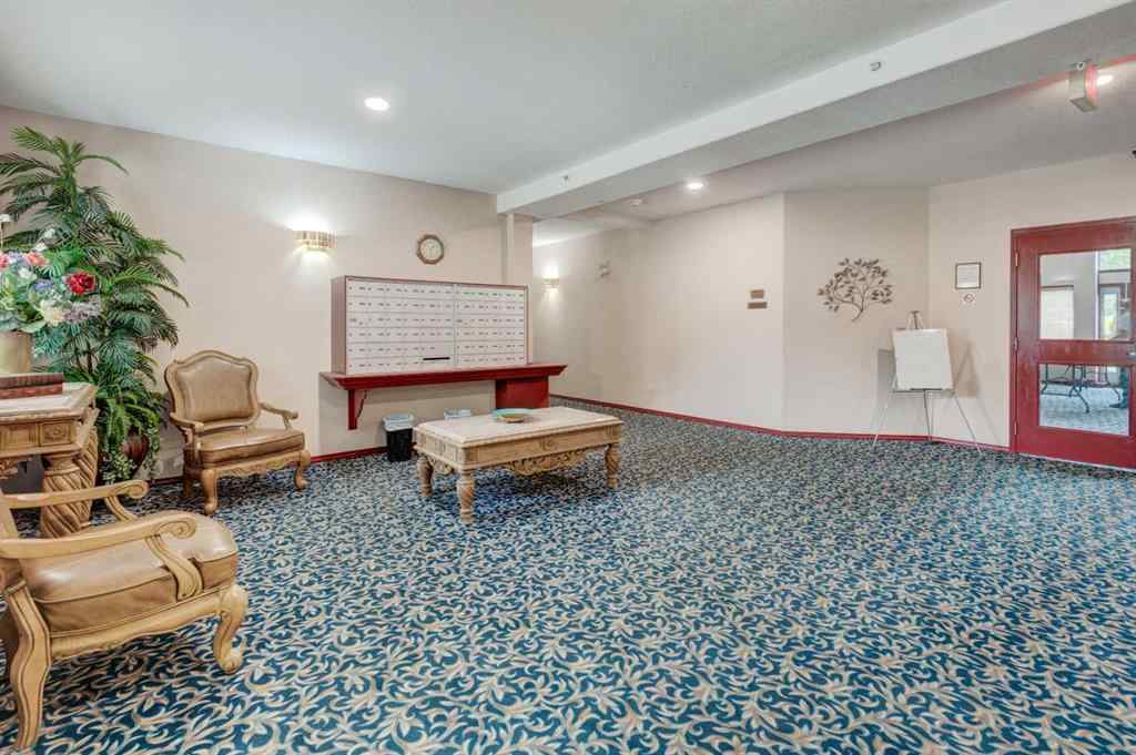 MLS® A2251623 - Unit #203 2850 51 Street SW in Glenbrook Calgary, Residential