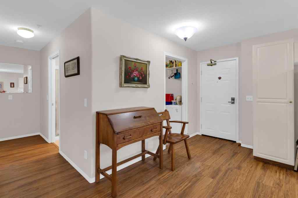 MLS® A2251623 - Unit #203 2850 51 Street SW in Glenbrook Calgary, Residential